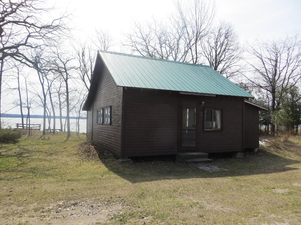 Lake Wolsey Cabins Hotel Gore Bay Pokój zdjęcie